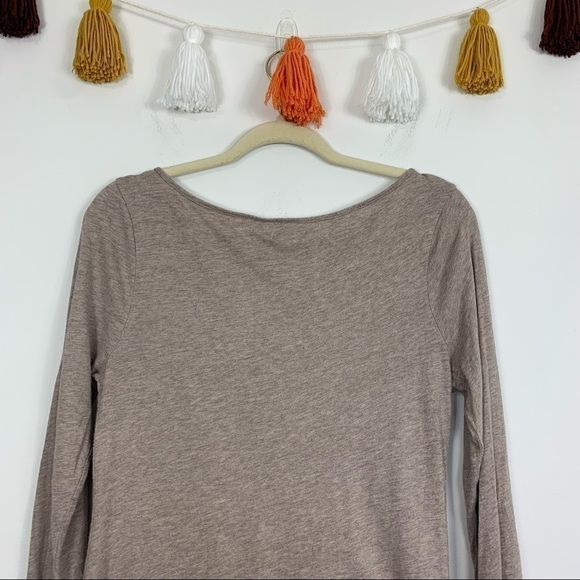 Old Navy A Dream Come True Graphic Taupe Long Sleeve T-Shirt Size Medium - Picture 6 of 11